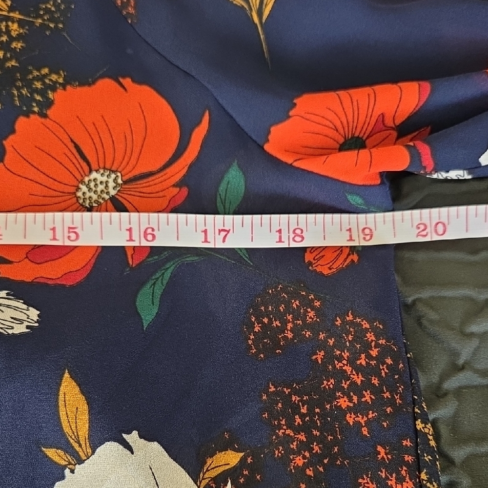 Chris & Carol Floral Blouse Size Small - Picture 10 of 14